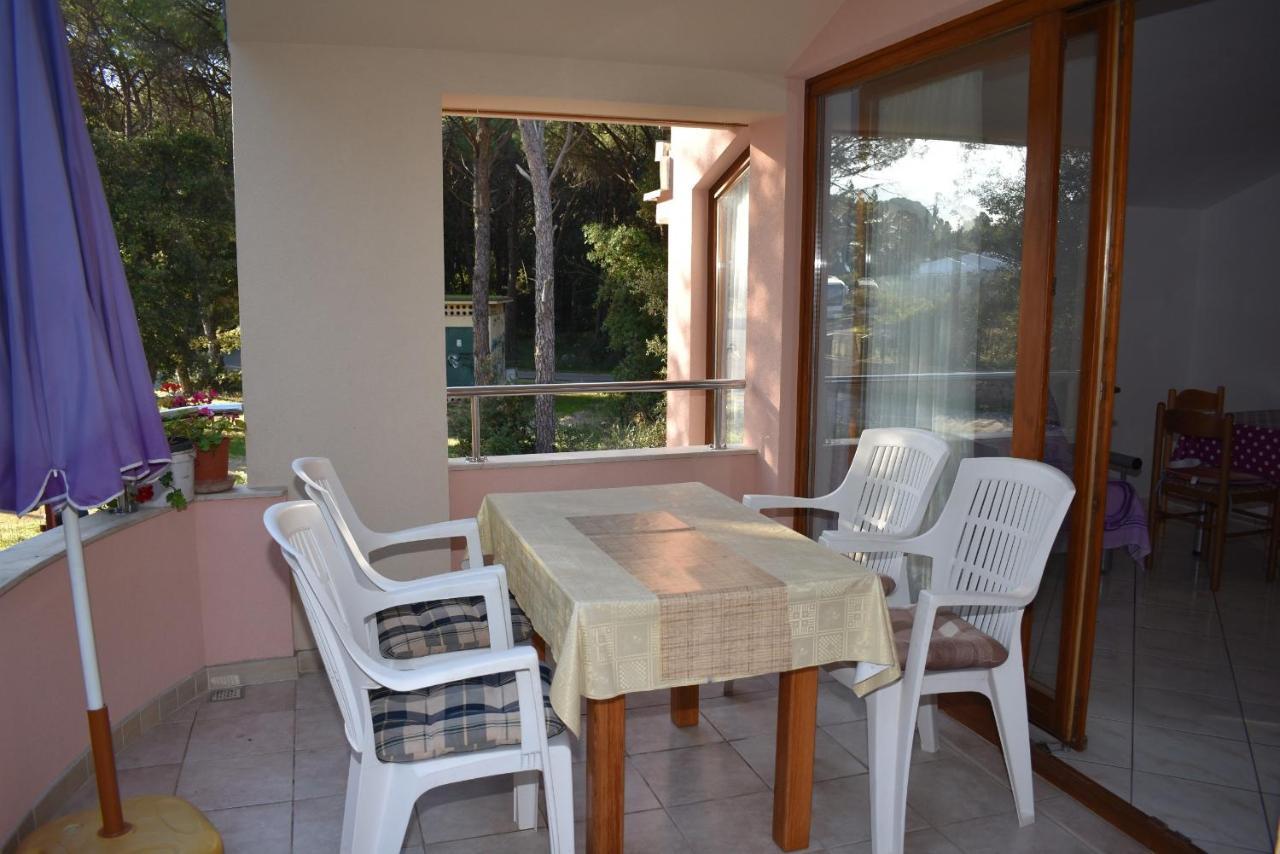 Apartments Sime Soline Biograd Na Moru Bilik gambar