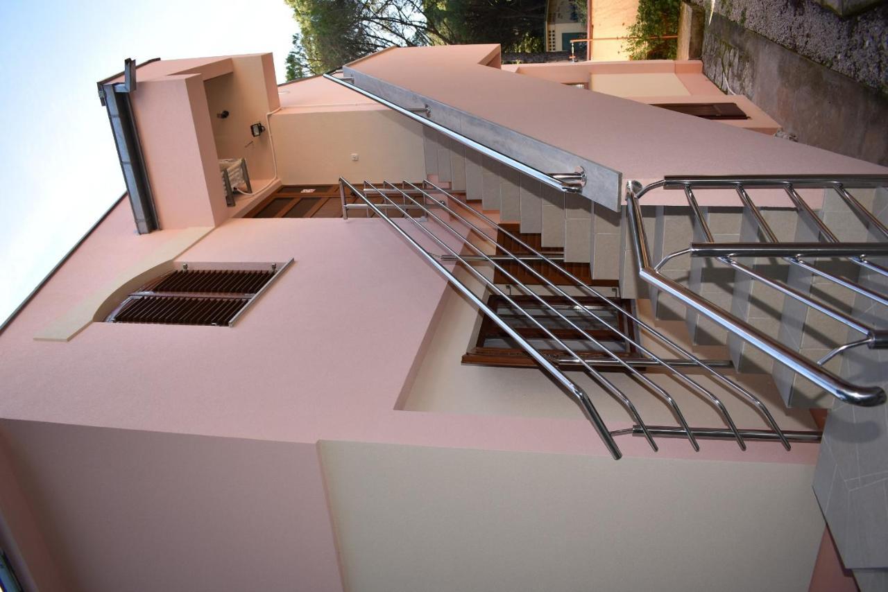 Apartments Sime Soline Biograd Na Moru Bilik gambar